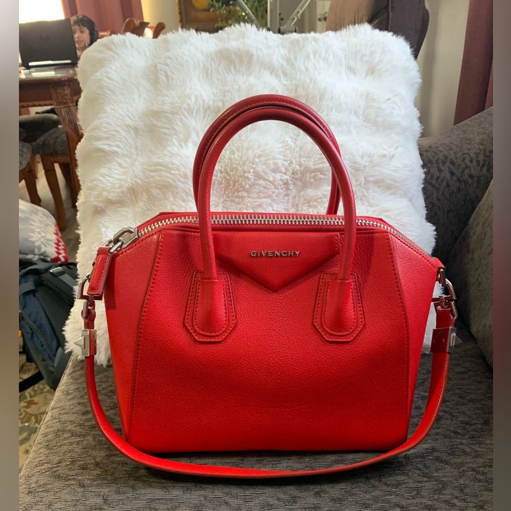 Givenchy Red Shoulder Bag